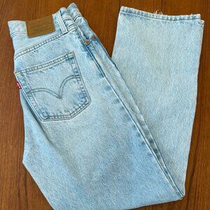 Levis Ribcage Straight Ankle Jeans Light Wash